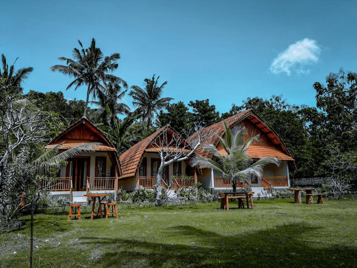 Mertha Sari Resto & Bungalow Klungkung Exteriör bild