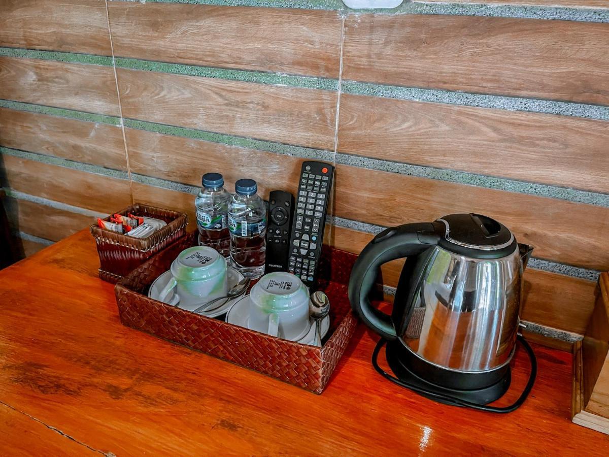 Mertha Sari Resto & Bungalow Klungkung Exteriör bild